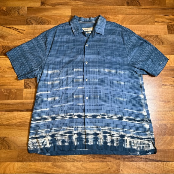 Tommy Bahama Other - Tommy Bahama Original Fit Silk Camp Mens Size XL Short Sleeve Button Down Shirt